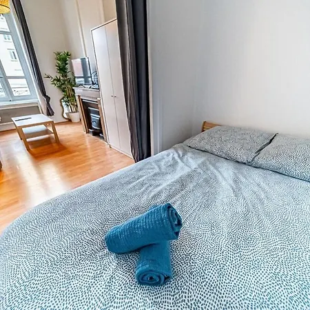 Chez Florence- Cosy 2 Pers-metro Grange Blanche Apartment Lyon