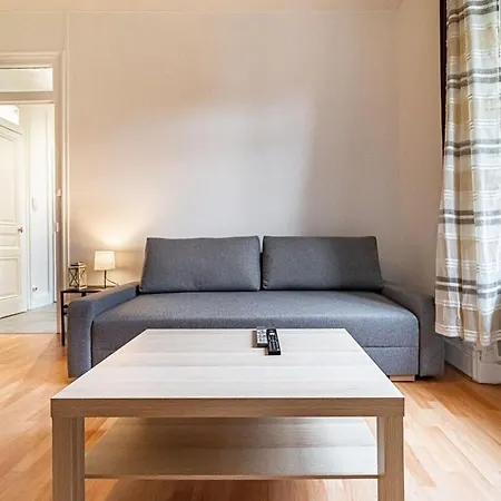Apartment Chez Florence- Cosy 2 Pers-metro Grange Blanche *
