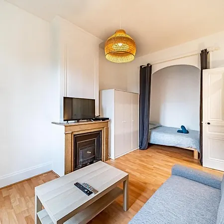 Chez Florence- Cosy 2 Pers-metro Grange Blanche Lyon